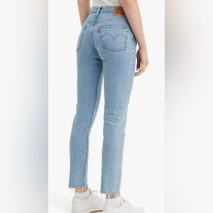 501 WOMENS LEVI’S